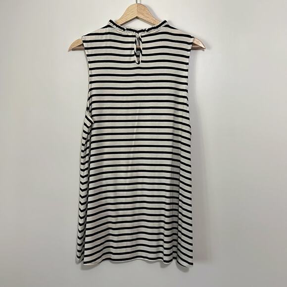 Cato Ruffle Collar Sleeveless Striped Blouse - Picture 4 of 6
